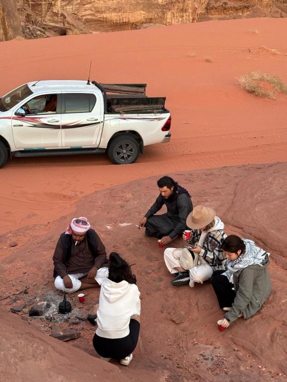 Hosté ubytování Wadi Rum Sky Tours & Camp