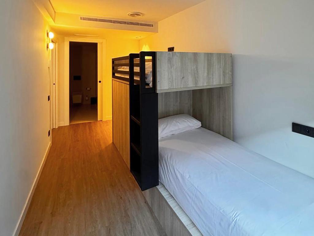 Sercotel Delfos Andorraにあるベッド