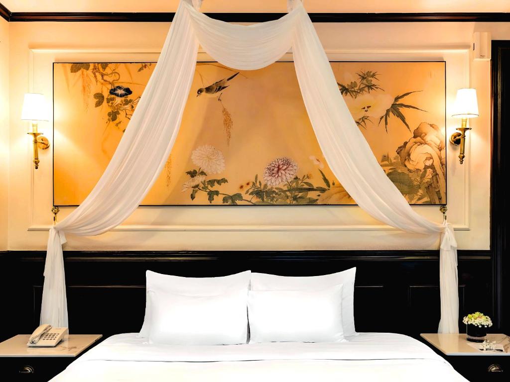 Amanda Luxury Cruise - 11