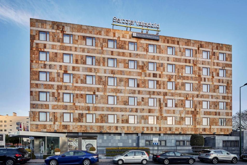 The building in which a szállodákat is located