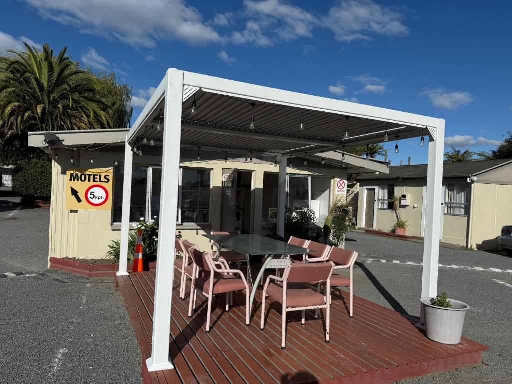 Camellia Court Family Motel - Resim 6