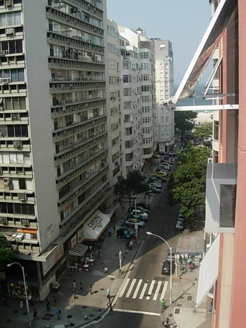  Heart of Copacabana: 1 Min. from Beach