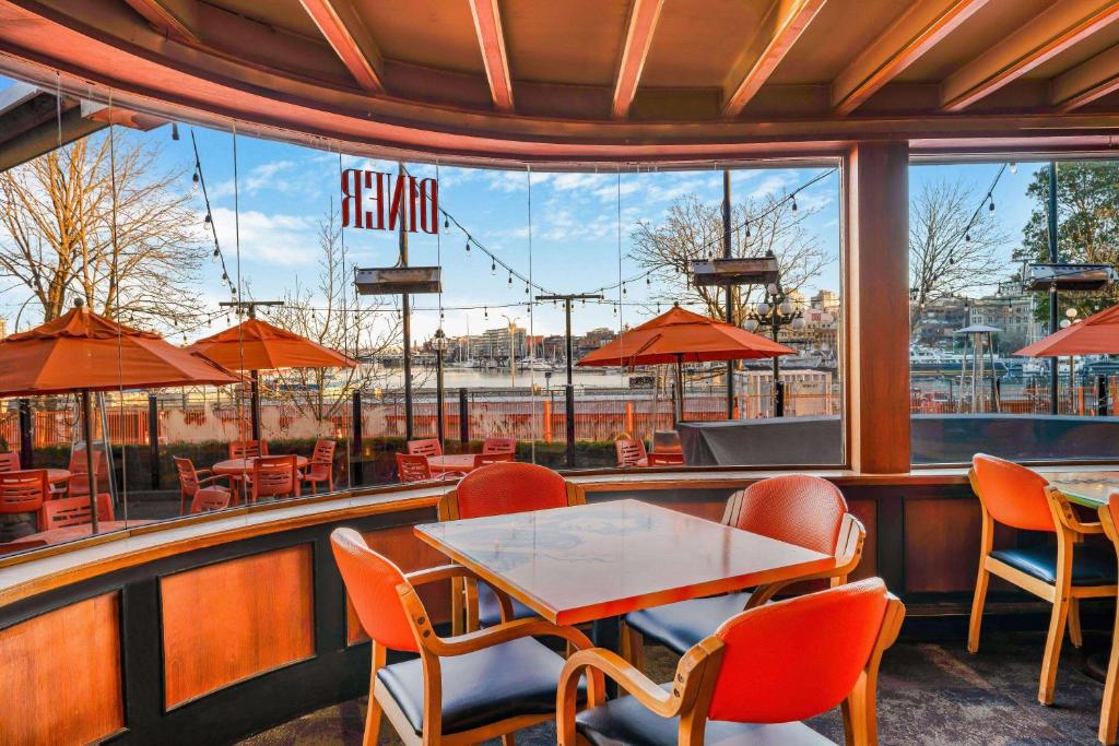 Days Inn by Wyndham Victoria On The Harbour - Resim 14