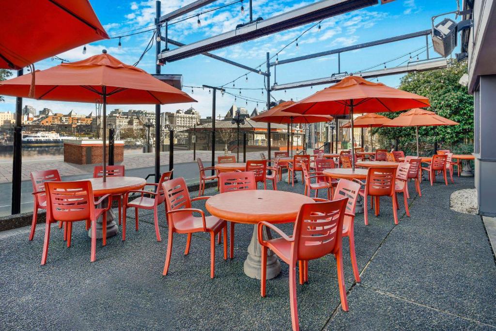 Days Inn by Wyndham Victoria On The Harbour - Resim 34