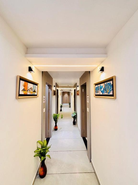 Fotografie z fotogalerie ubytování Hotel Royal Square v destinaci Ahmadábád