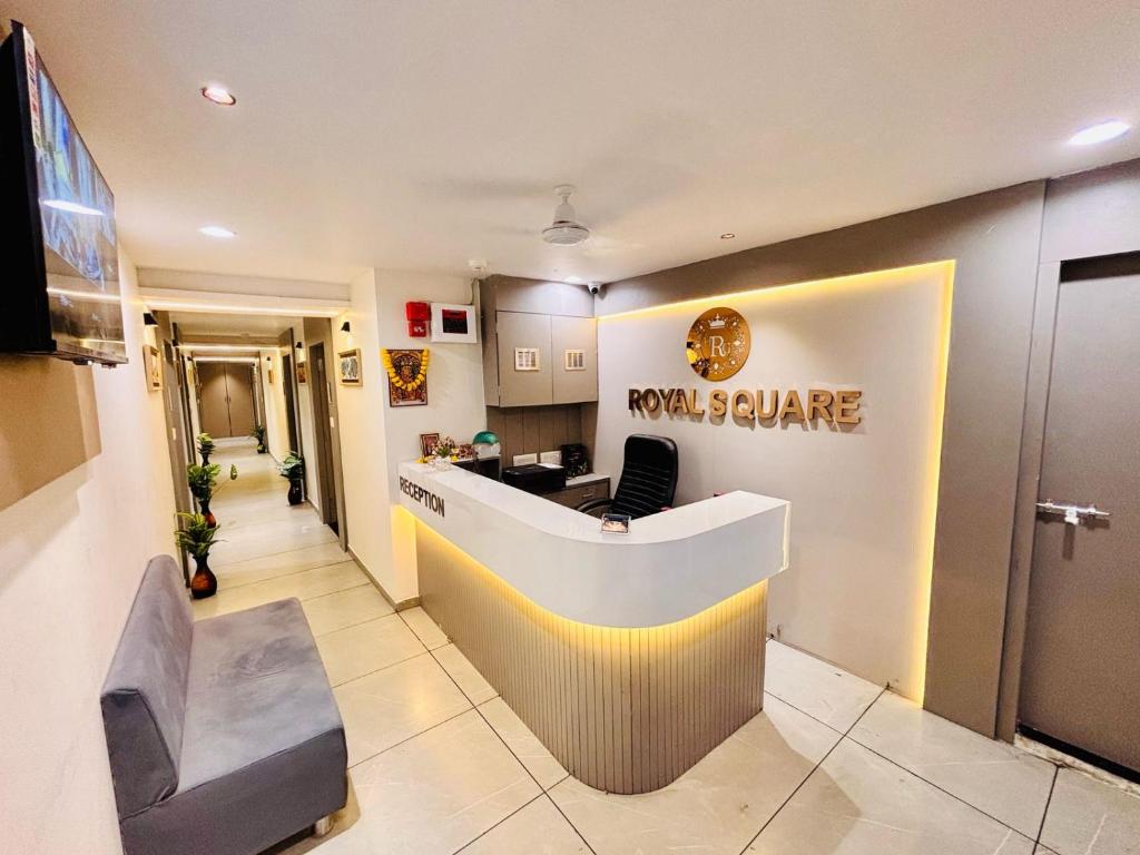 TV a/nebo společenská místnost v ubytování Hotel Royal Square
