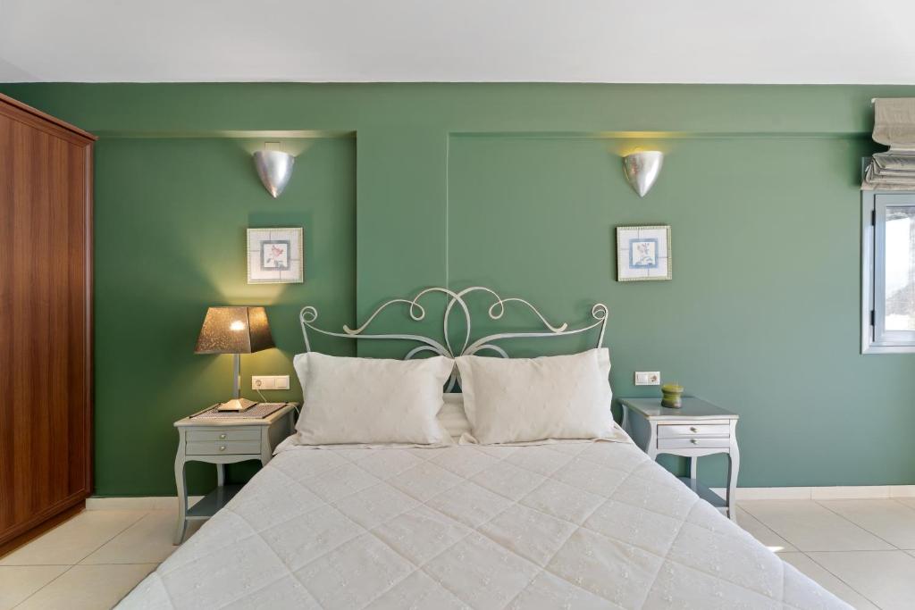 Aerinon Guesthouse - Resim 39