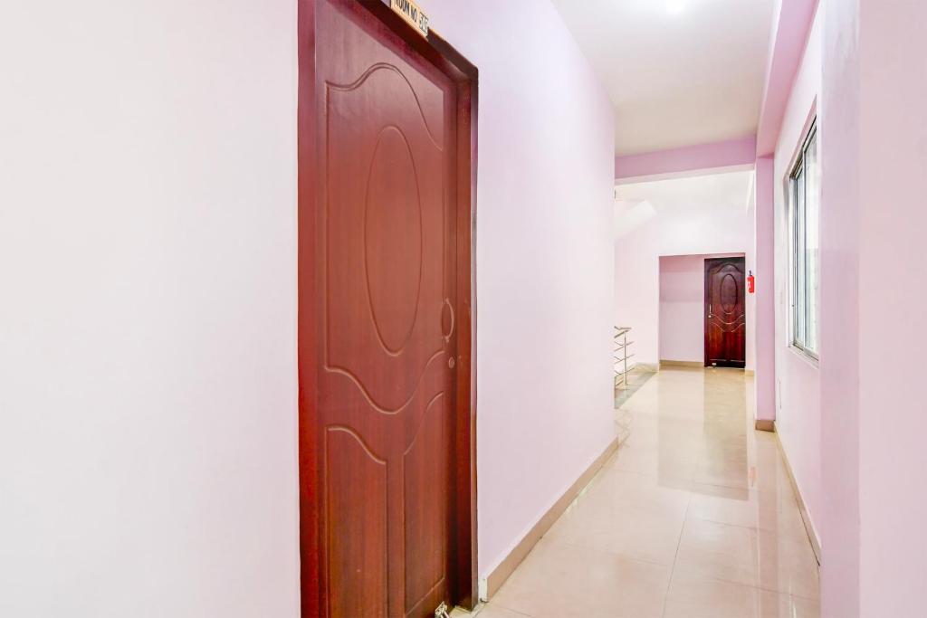 Fotografie z fotogalerie ubytování Super Collection O SF Road Siliguri Formerly Jyoti Hotel v destinaci Siliguri