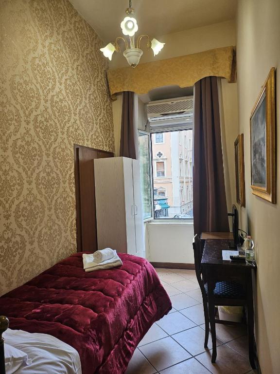 
Deluxe Single Room
