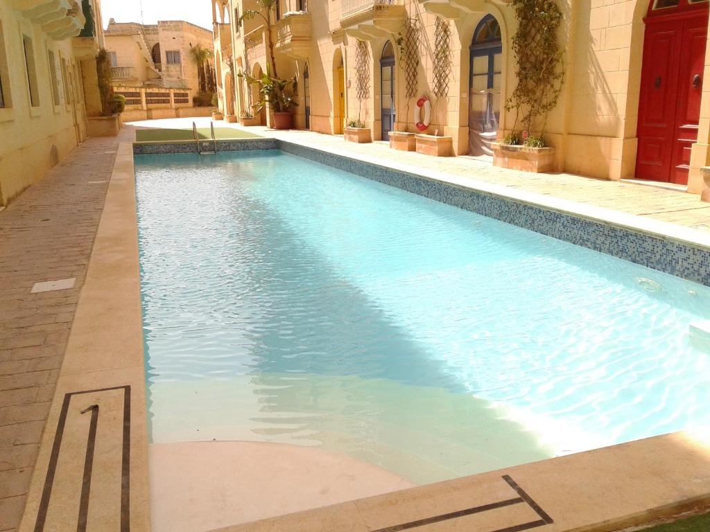 Bazén v ubytování Apartment With Pool Gozo nebo v jeho okolí