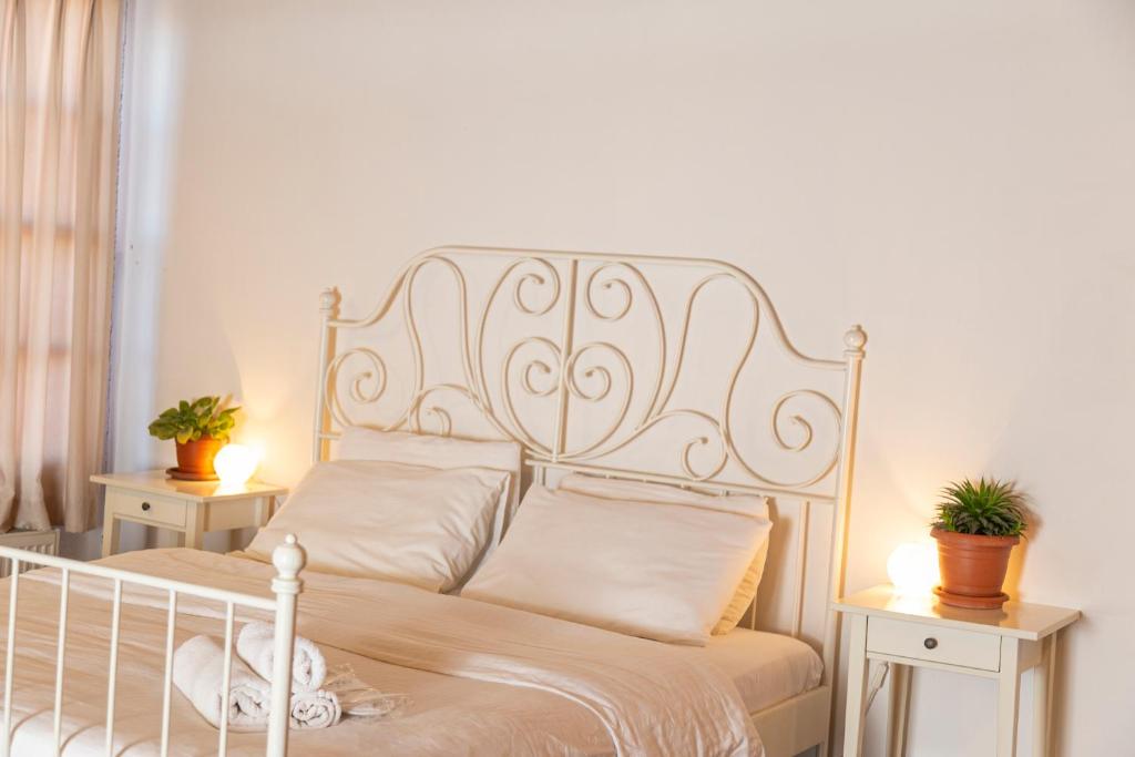 Postel nebo postele na pokoji v ubytování Anemon Koleksiyon Kula Otel