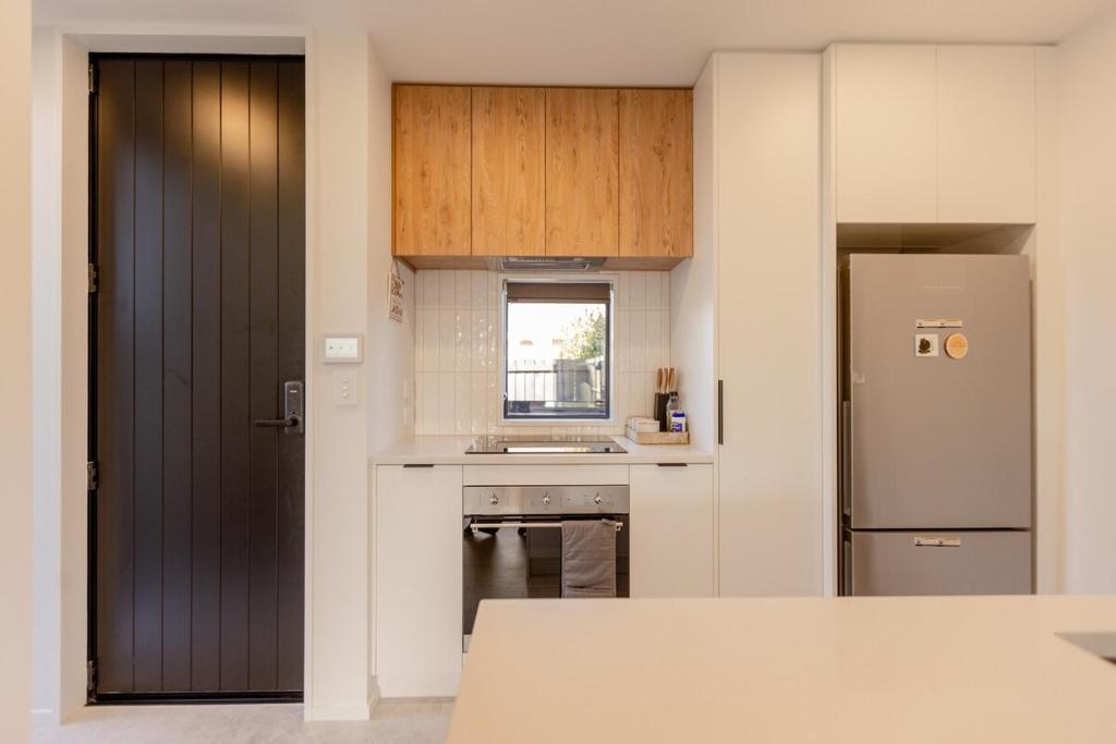 Brand New Luxury 3 Bed 3 Baths Family Getaway - Resim 27