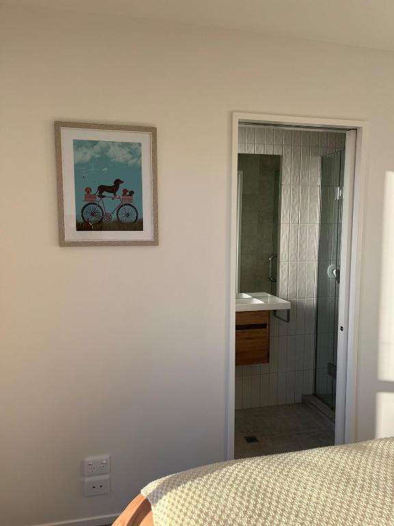 Brand New Luxury 3 Bed 3 Baths Family Getaway - Resim 29