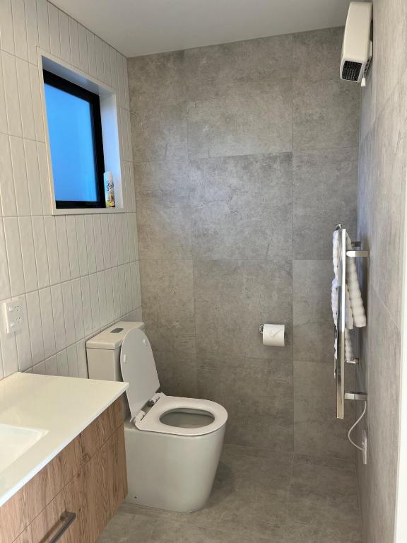 Brand New Luxury 3 Bed 3 Baths Family Getaway - Resim 40