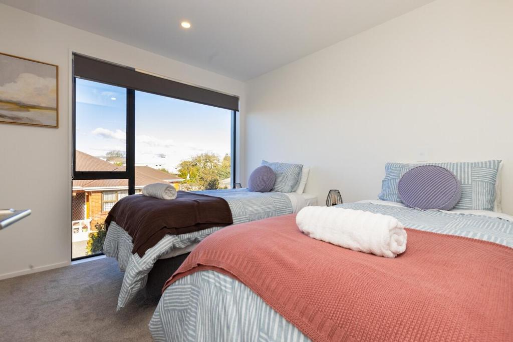 Brand New Luxury 3 Bed 3 Baths Family Getaway - Resim 44