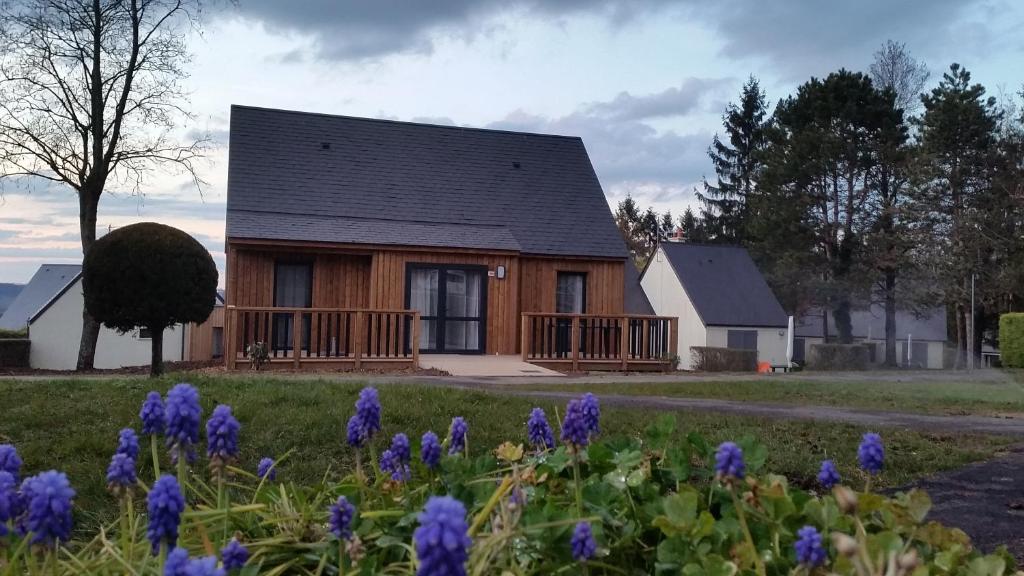 VVF Amboise Les Châteaux de la Loire - Chalet De Dos Habitaciones
