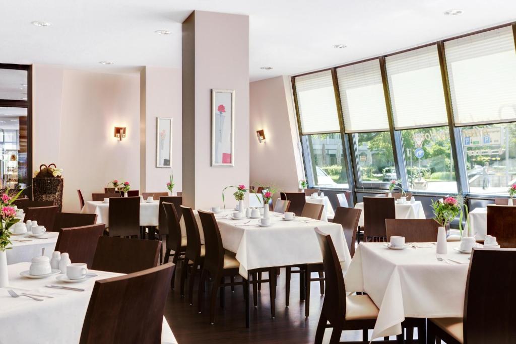 Restaurace v ubytování IntercityHotel Freiburg