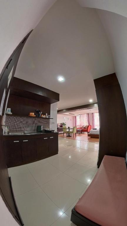 
Apartment with Garden View
