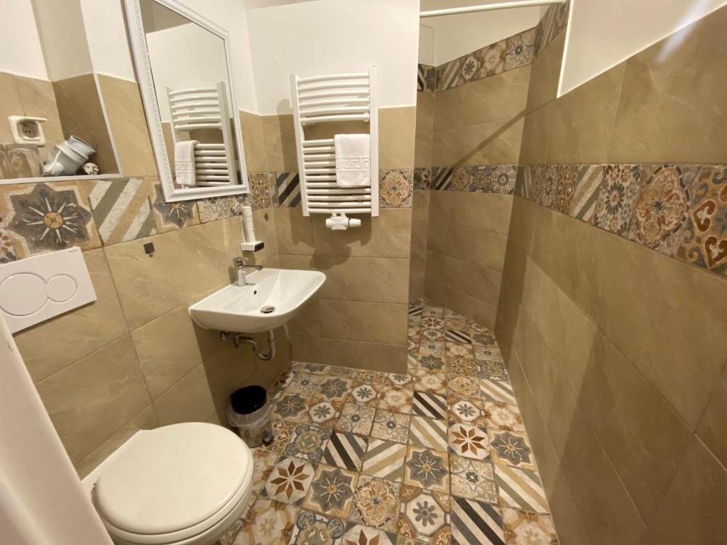 Avalon Bed & Breakfast Themen/- Nichtraucherhotel - Resim 21