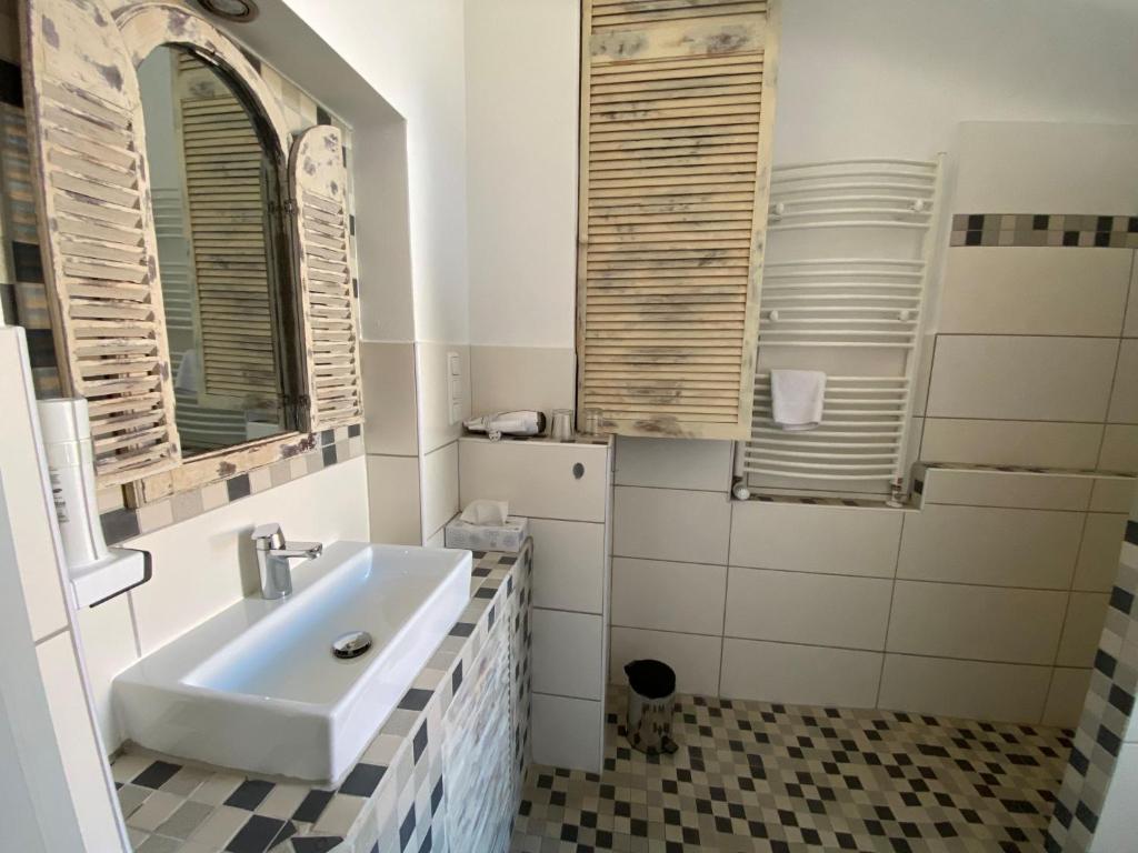 Avalon Bed & Breakfast Themen/- Nichtraucherhotel - Resim 32