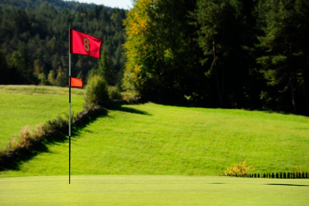 Golf v hotelu nebo okolí