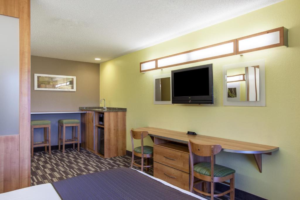Microtel Inn & Suites by Wyndham Johnstown - Société De Studio Avec Un Lit Queen, Non-fumeur