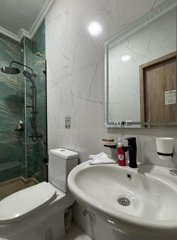Bagno di The 5 Inn - Pyramids
