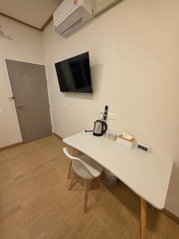 TV/trung tâm giải trí tại ASAP Boutique Phuket