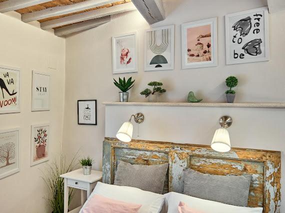 A seating area at La Casina di Rosa