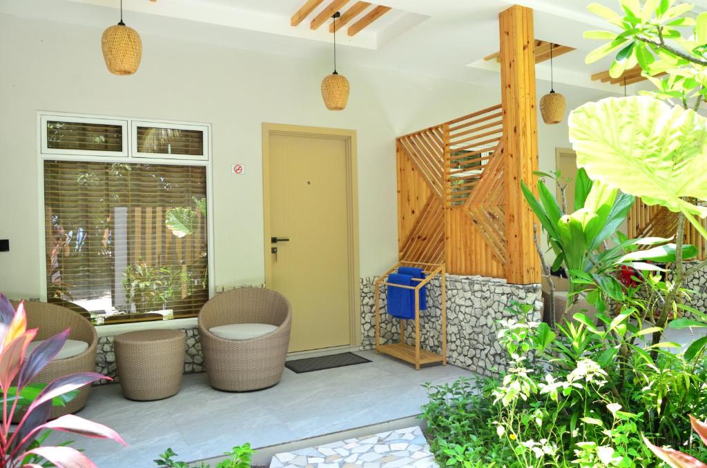 Zahrada ubytování Three Hearts Guesthouse and Villas