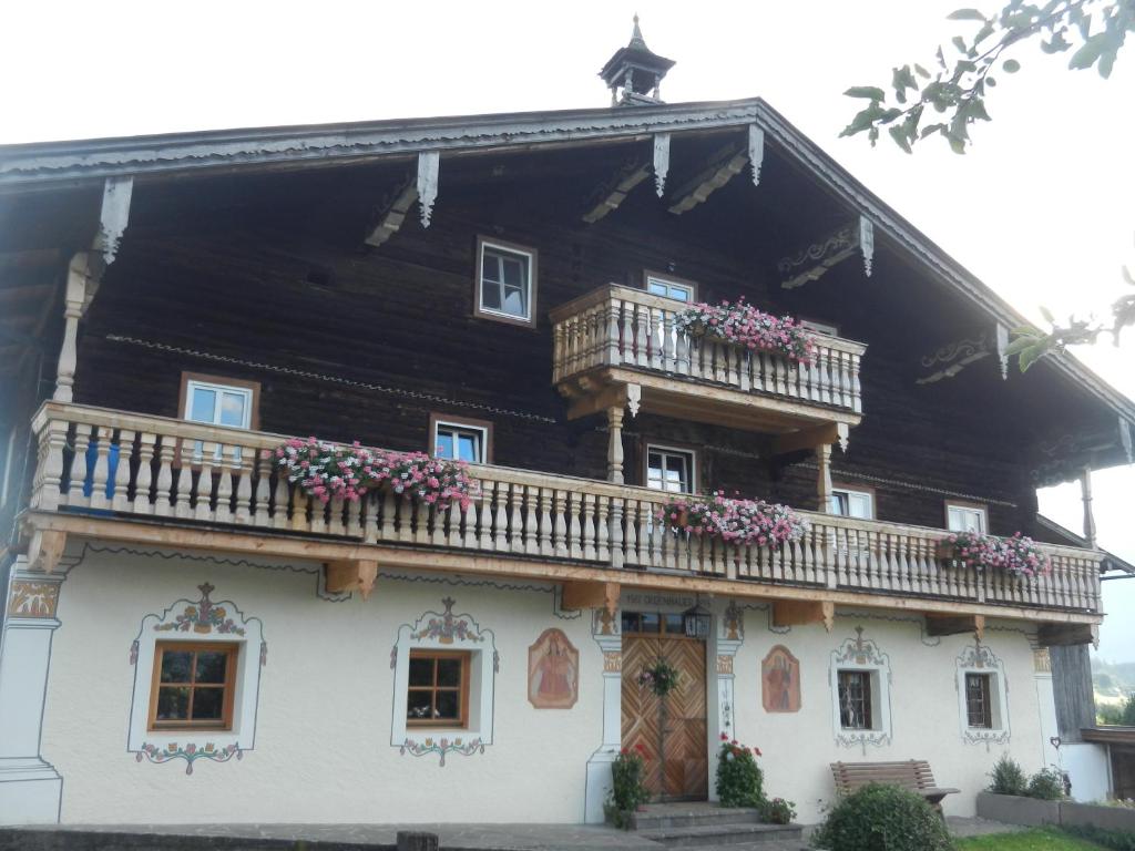 Fotografie z fotogalerie ubytování Ferienwohnung Örgenbauer v destinaci Saalfelden am Steinernen Meer