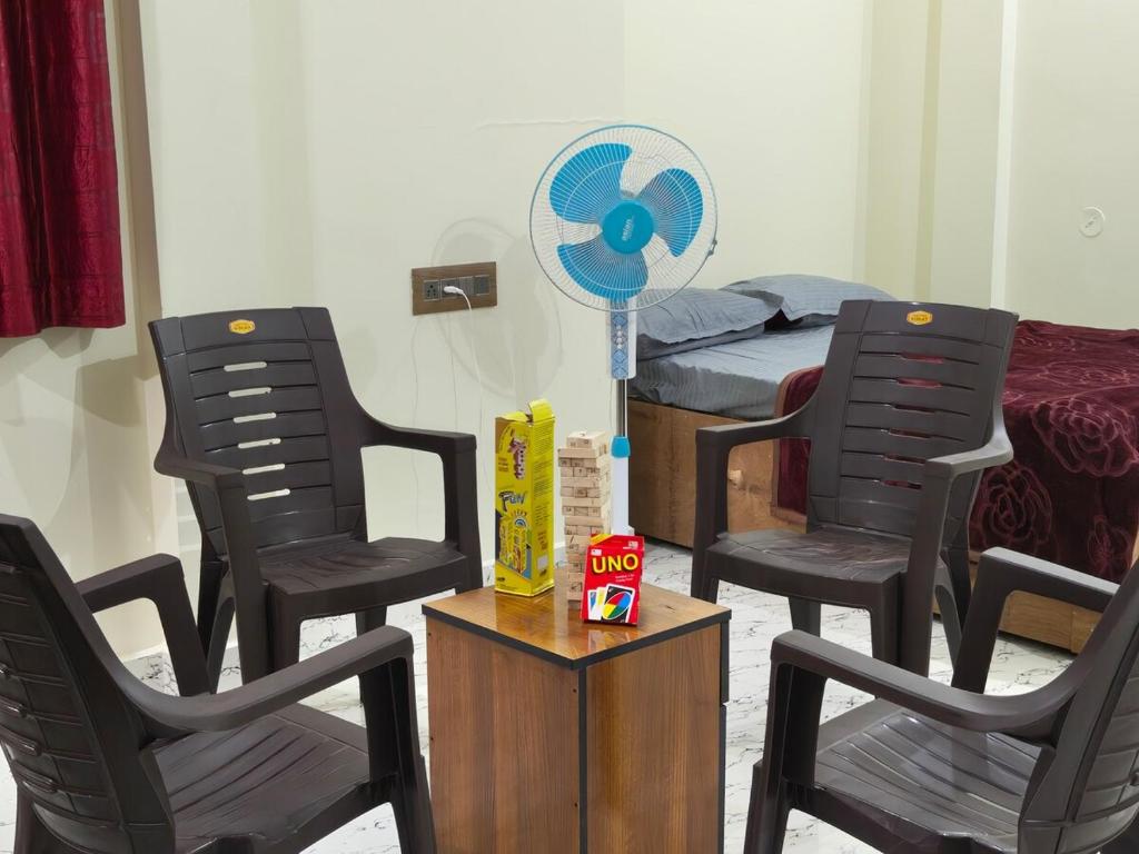 Fotografie z fotogalerie ubytování Galaxy Homestay 4Bhk v destinaci Maisúr