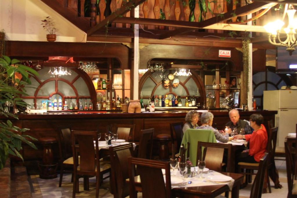 Restaurace v ubytování Hotel Coronel