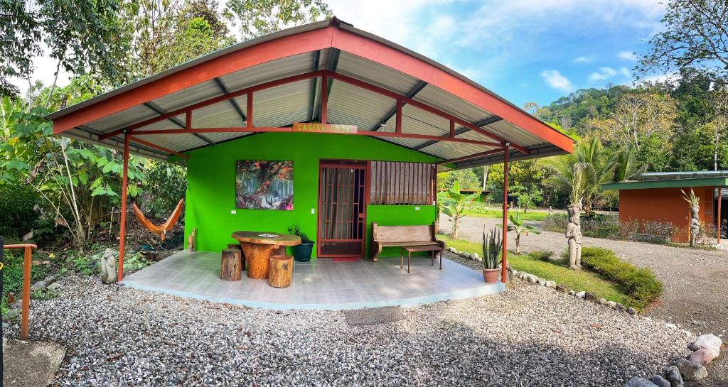 Zahrada ubytování YEJOS Jungle Lodge