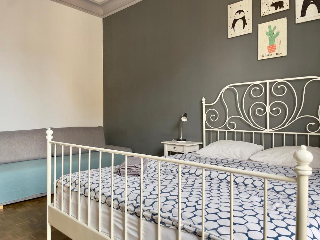 Posteľ alebo postele v izbe v ubytovaní Grand Central Apartment