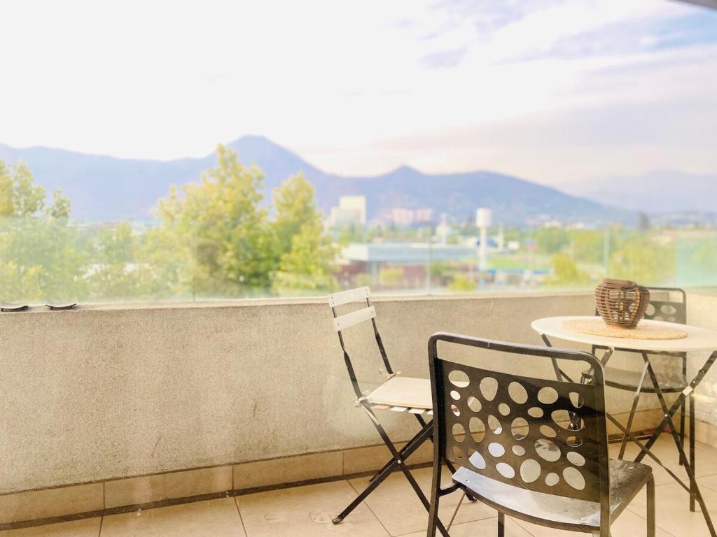 Una imagen general de la montaña o una montaña tomada desde el departamento