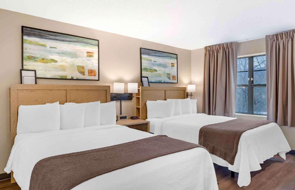 Extended Stay America Suites - Asheville - Tunnel Rd photo