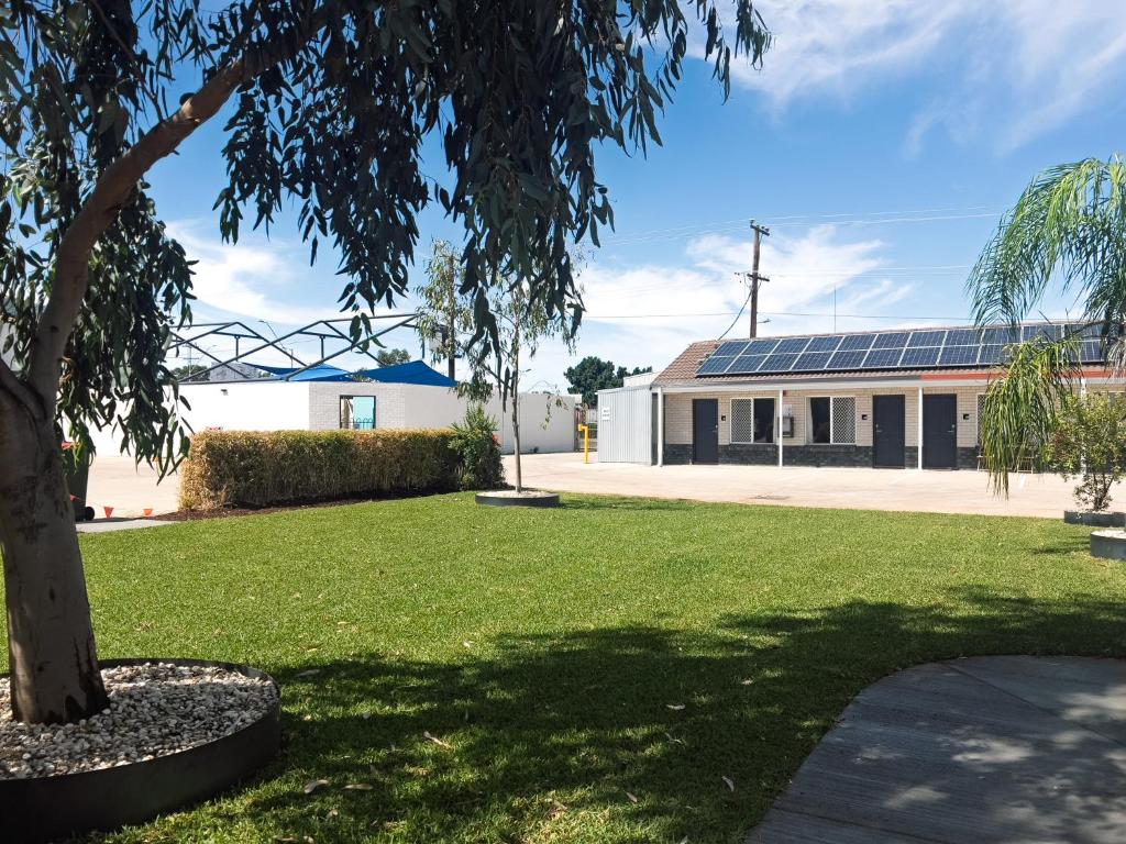 The Phoenix Artesian Spa Resort and Accommodation, Moree (updated ...