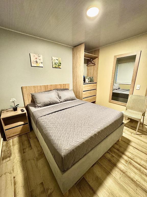 Postel nebo postele na pokoji v ubytování Hostelfc Santa Barbara