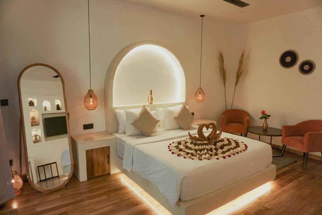 Postel nebo postele na pokoji v ubytování Jungle Haven Resort Central Ubud