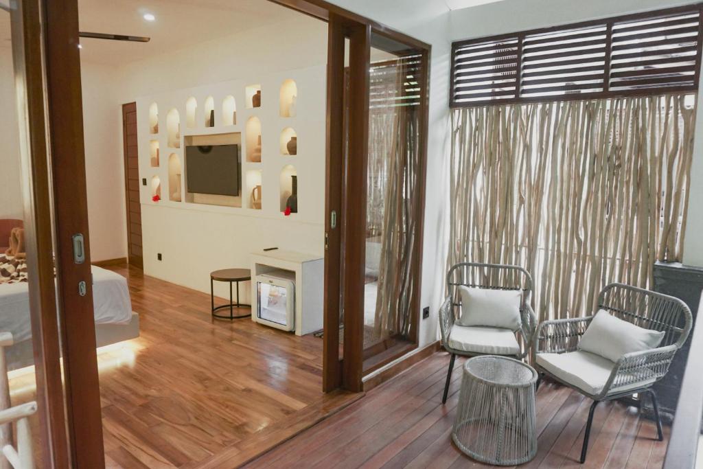 Posezení v ubytování Jungle Haven Resort Central Ubud