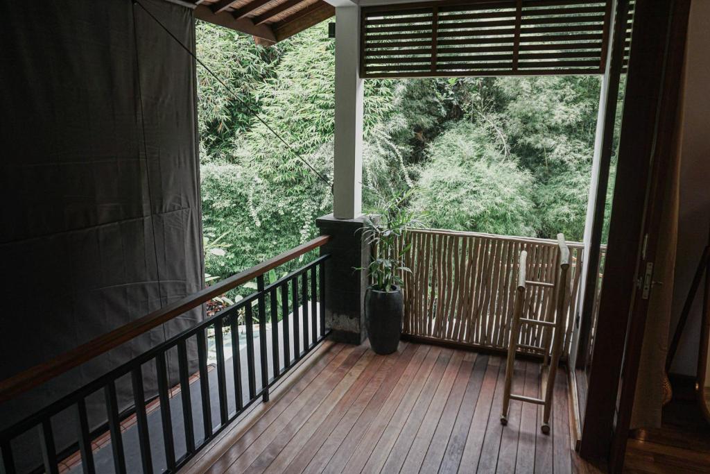 Balkón nebo terasa v ubytování Jungle Haven Resort Central Ubud