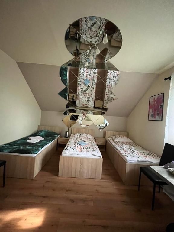 Zajazd Lesny Zakatek dawniej Zajazd Don Kichot - Resim 17