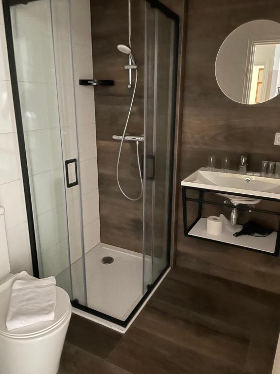 Hotel Courage Valkenburg - Resim 3