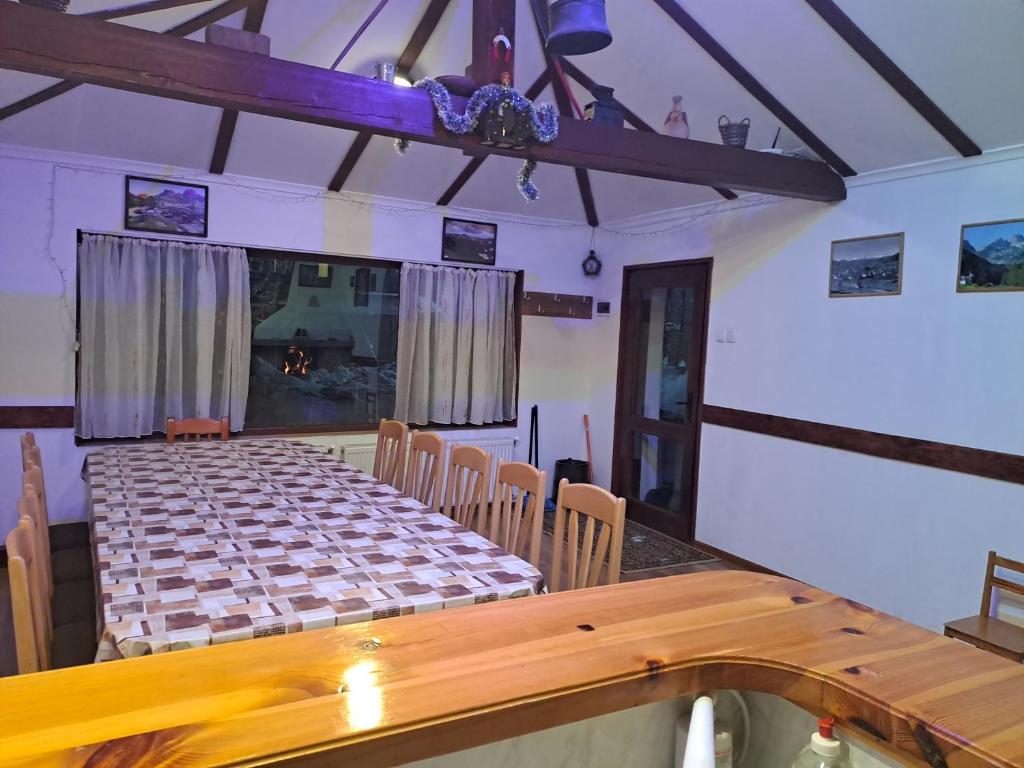Fotografie z fotogalerie ubytování Guest House Lorian v destinaci Madzhare