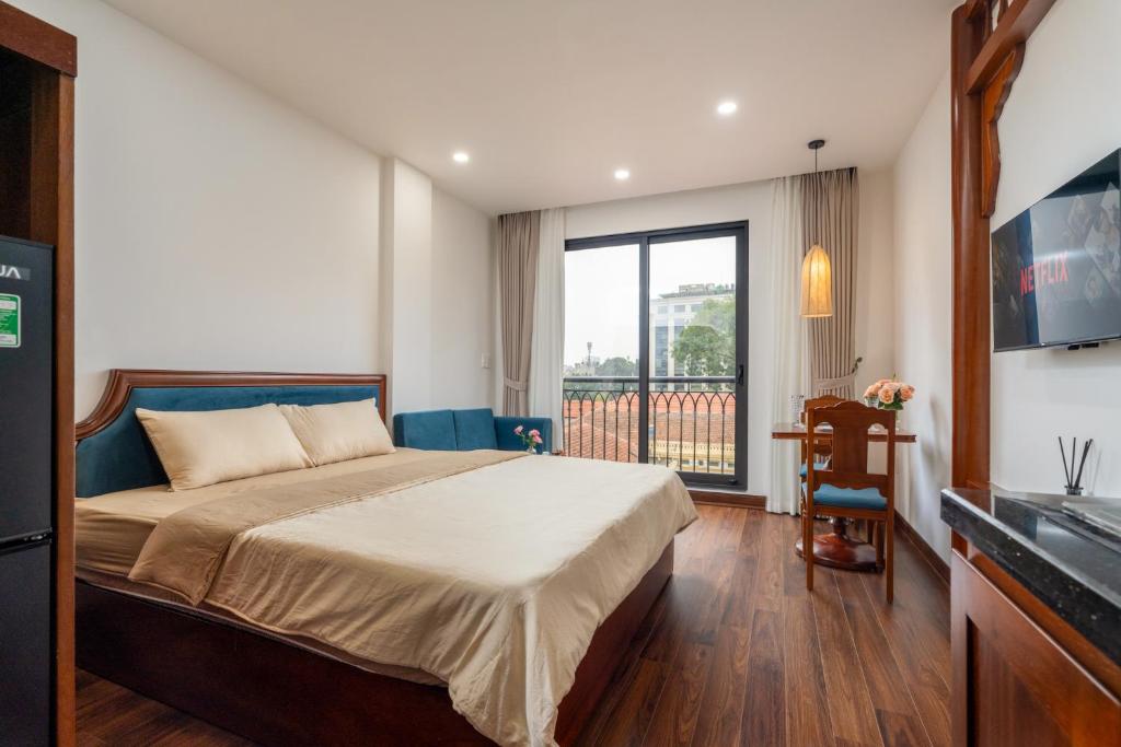 Evelyn Indochine Chic in Central Hanoi - 2