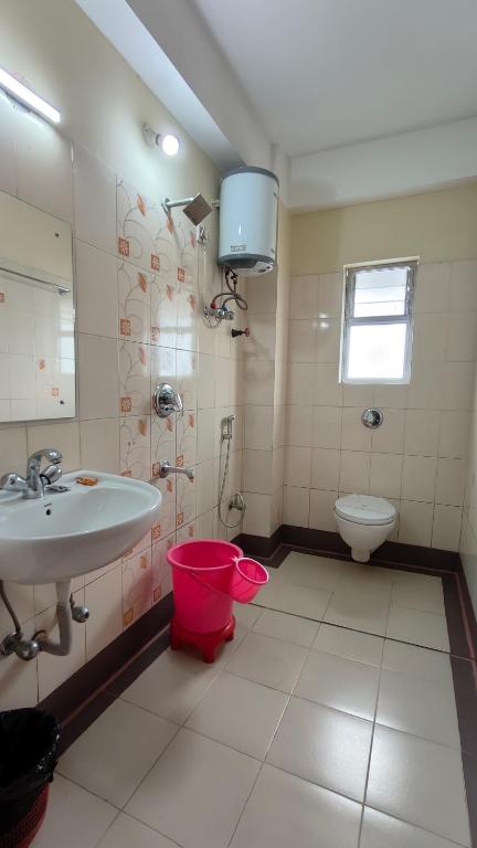 Koupelna v ubytování HOTEL NILADRII GALAXY