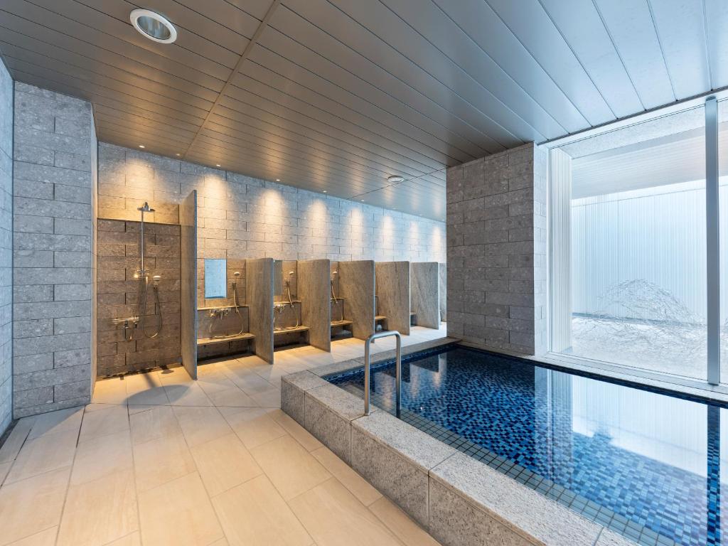 Bazén v ubytování Mitsui Garden Hotel Nagoya Premier nebo v jeho okolí