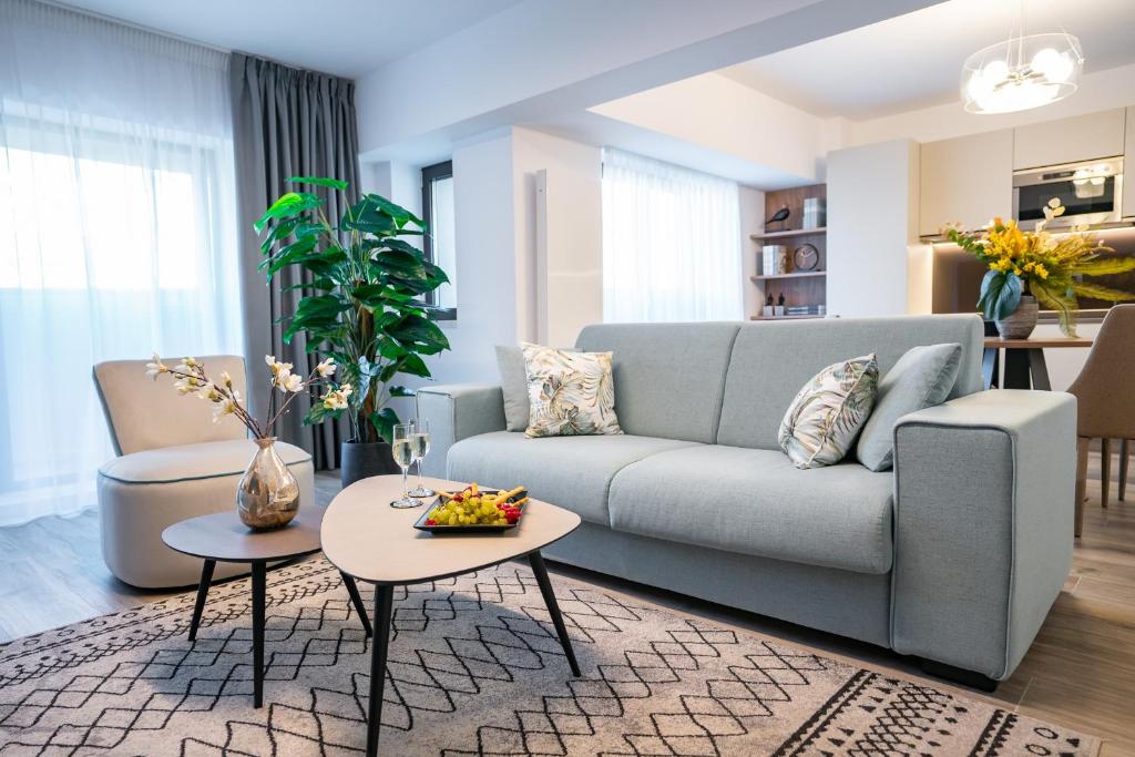 Novos Luxury Suites - Resim 8