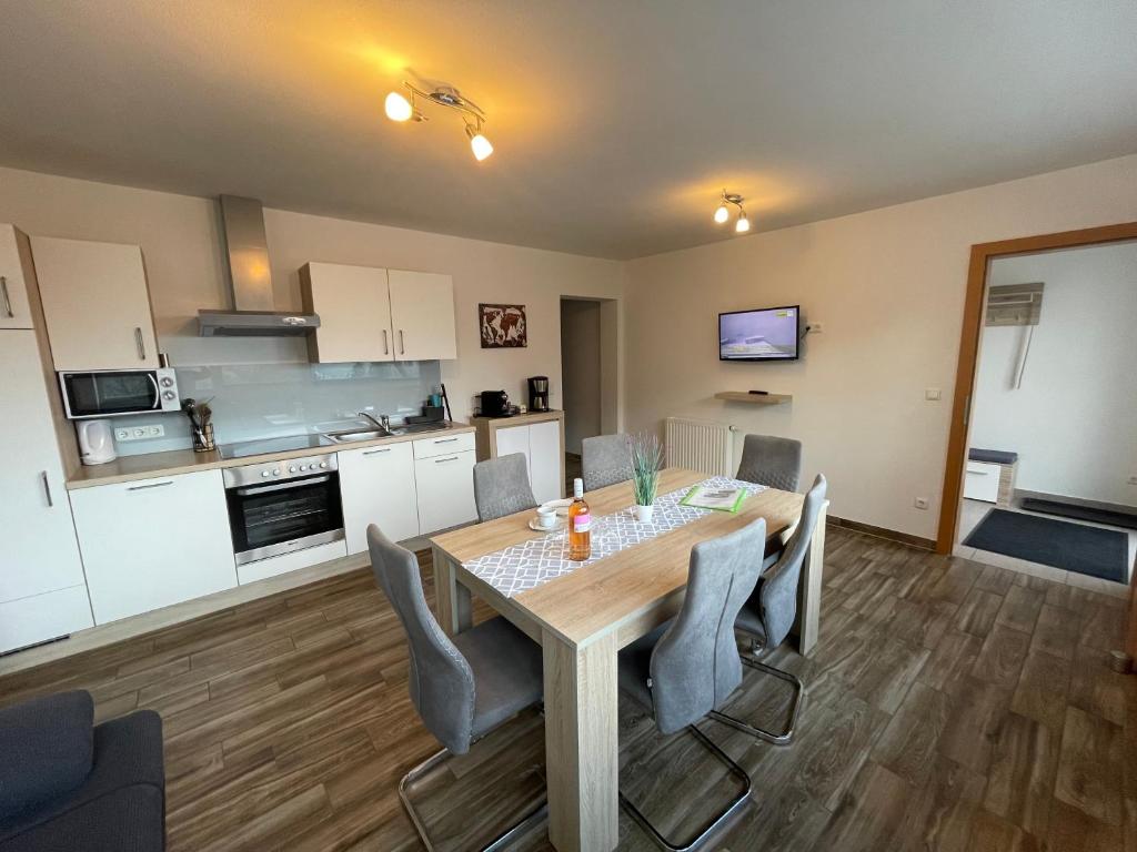 Kuchyň nebo kuchyňský kout v ubytování Appartements Sonnwies